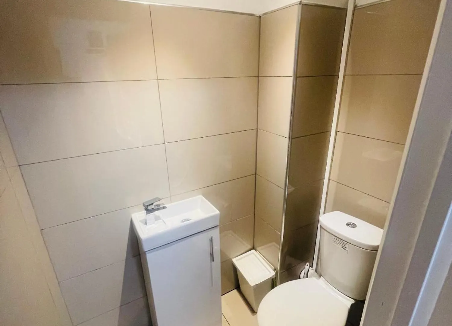 Homestay Grundystreet32 Apartment London